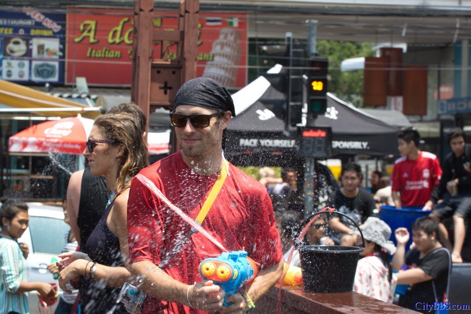 Chiangmai_Songkran_010.jpg