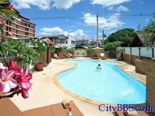 清迈拉明洛奇饭店及温泉中心 (Chiang Mai Raming Lodge Hotel)  