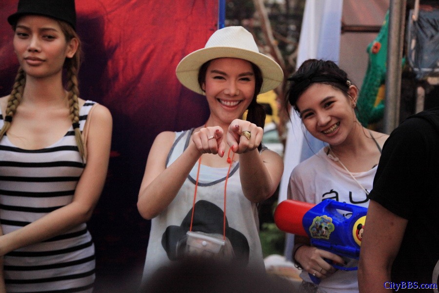 2014_ChiangMai_Songkran_泰国清迈宋干节