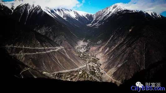 中国最美的10条公路 让归家的旅途不再寂寞