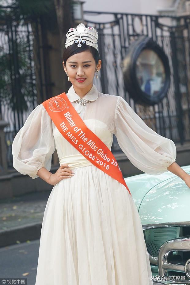 中国选手首夺环球小姐总冠军2.jpg