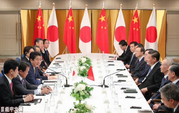 习近平与安倍在大阪举行会谈