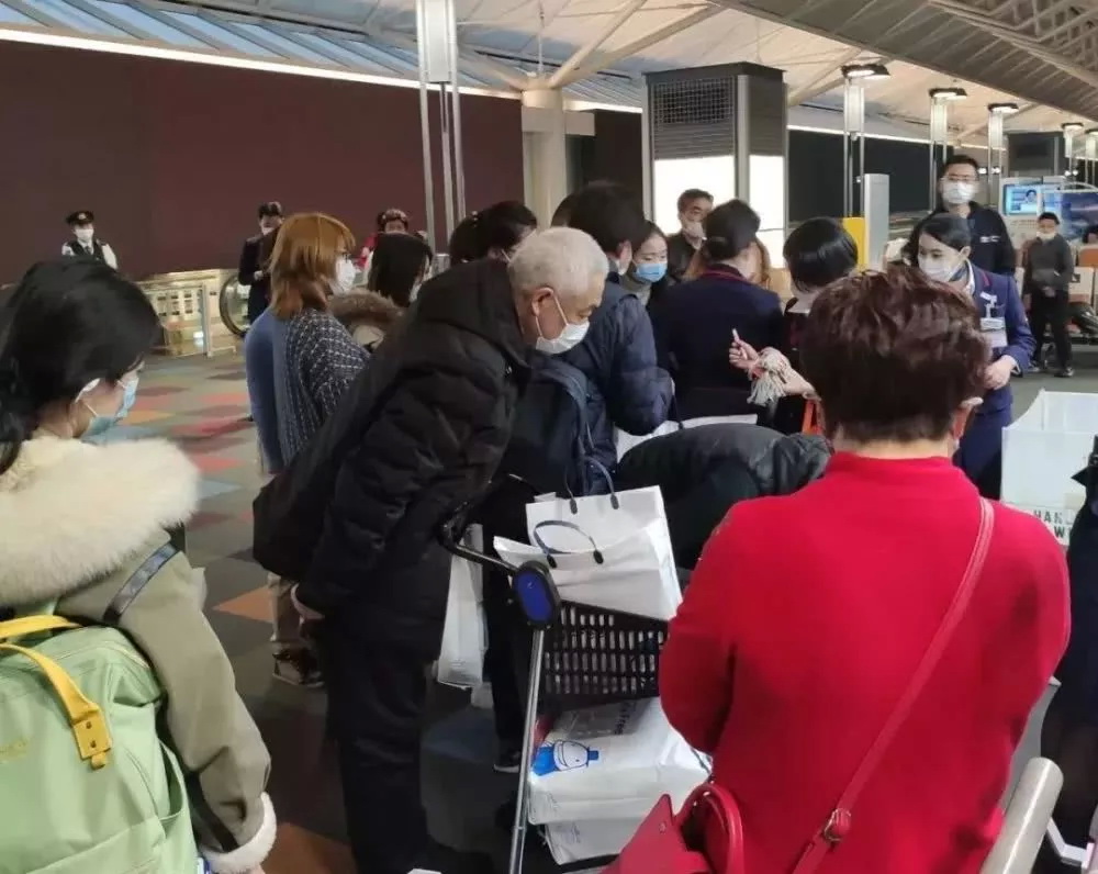 上海乘客：在名古屋机场为何拒武汉乘客同机