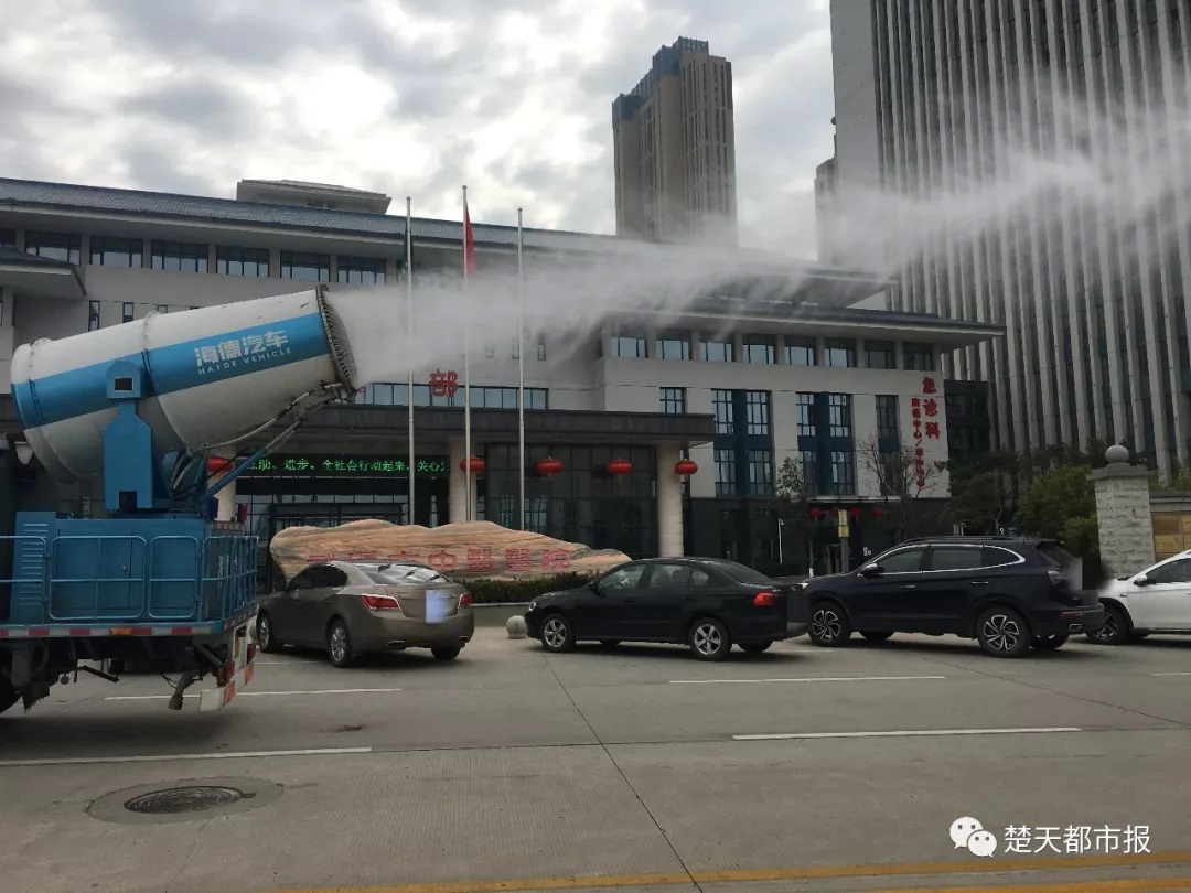 武汉连夜搬出18般武器 进行全城大消杀 这阵仗…