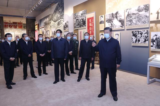 习近平率全体高层参观抗美援朝70周年主题展