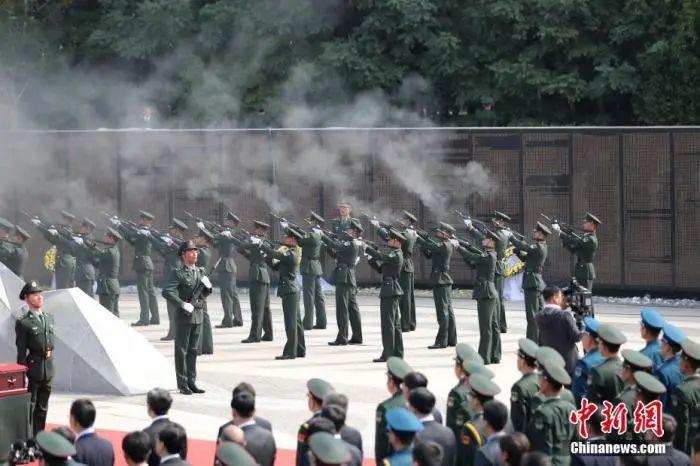 致敬这场“立国之战”7.jpg