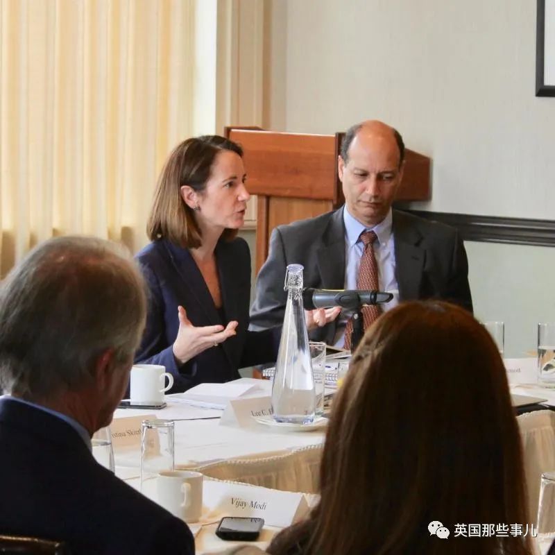 美国第一位女性国家情报总监 美国情报界的一号人物