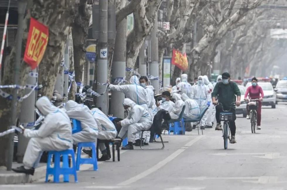 深圳及上海失守逐步封城