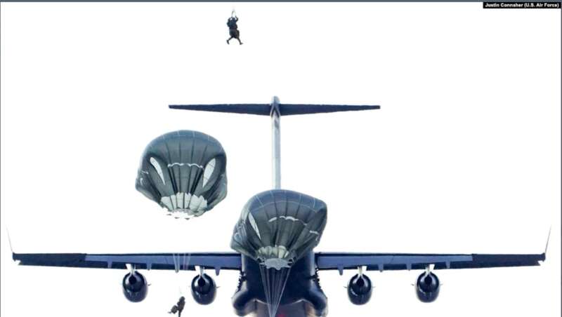 美军激活长期休眠的空降师