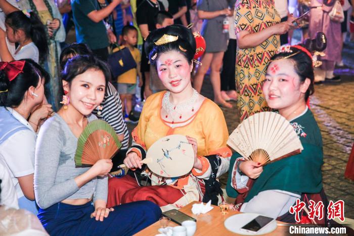 “2020文旅市集·杭州奇妙夜”活动现场