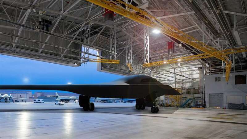 B-21隐形轰炸机效果图