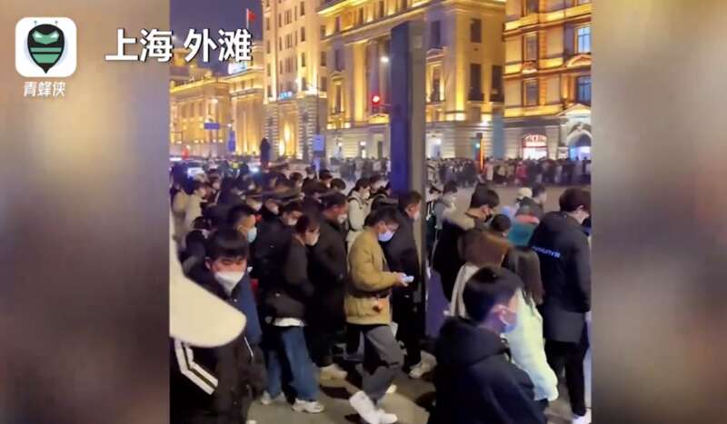全国多地热门景点人潮汹涌客流量暴增