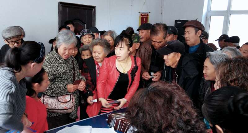 中国提前进入人口负增长