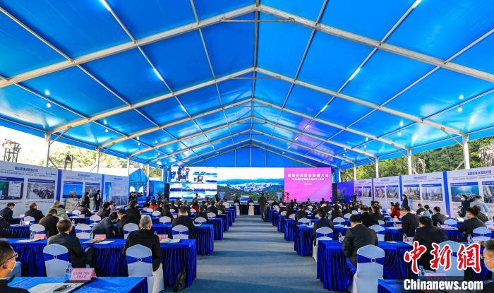 深圳市高质量发展大会暨2023年首批重大项目开工仪式现场