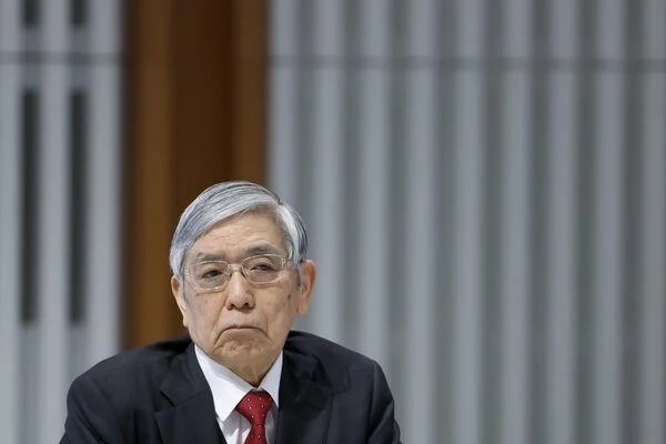 已经在位10年的现任行长黑田东彦