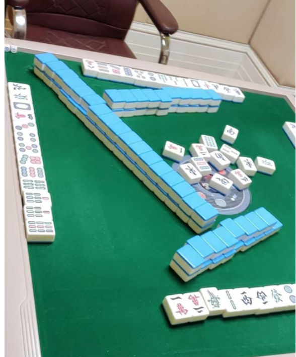 麻将，成了钟佳佳闲暇时的最大爱好
