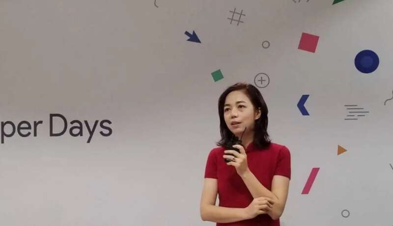 华裔AI女神李飞飞
