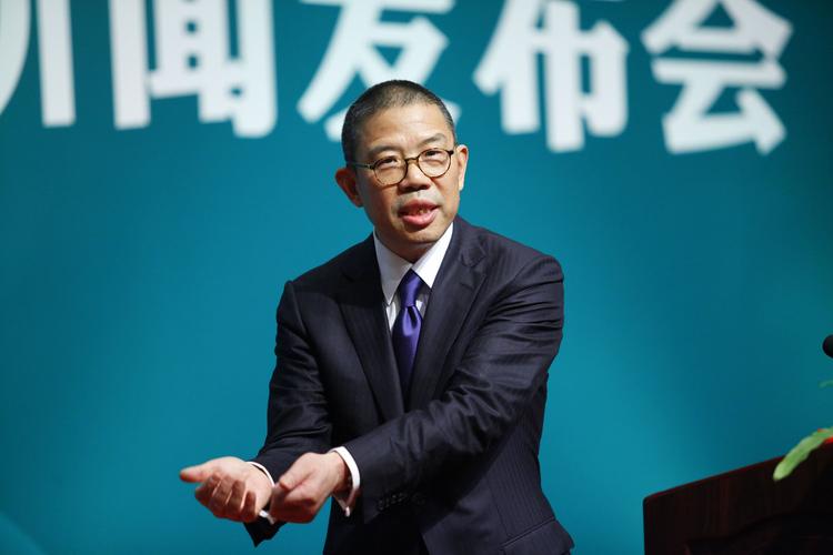 现在的中国首富是钟睒睒