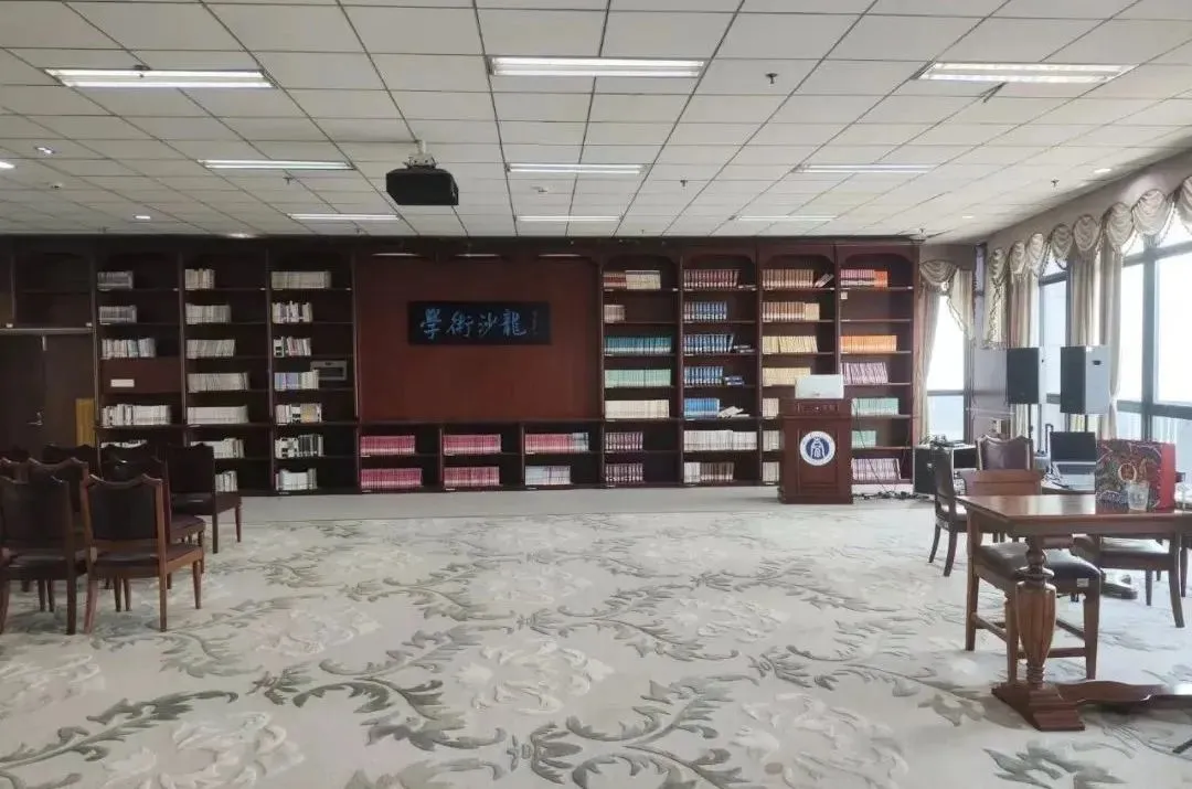 受访者在助理岗位上工作的图书馆