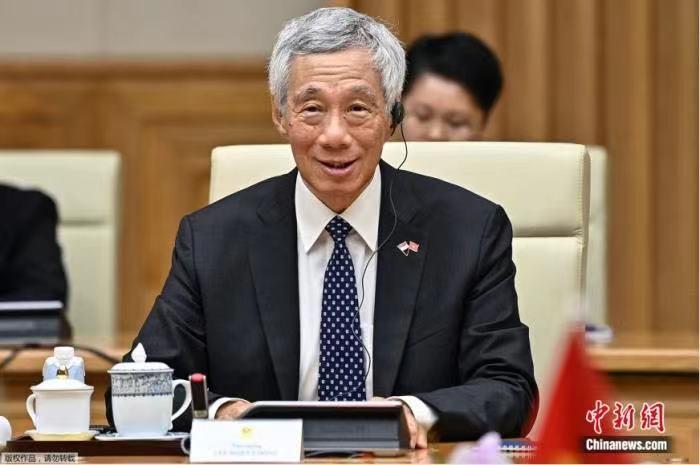 李显龙