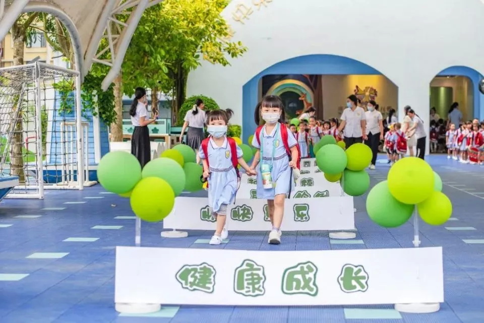海口某幼儿园开园日