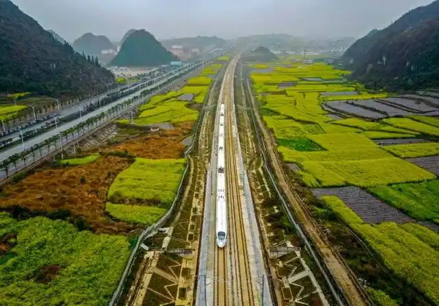 广西最美高速公路